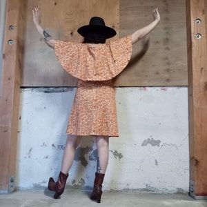 Vintage 1960's Flower Mini with Wing Sleeves